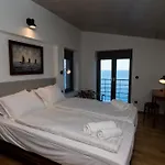 Leonidionhouses - The Lykoskufi Villa