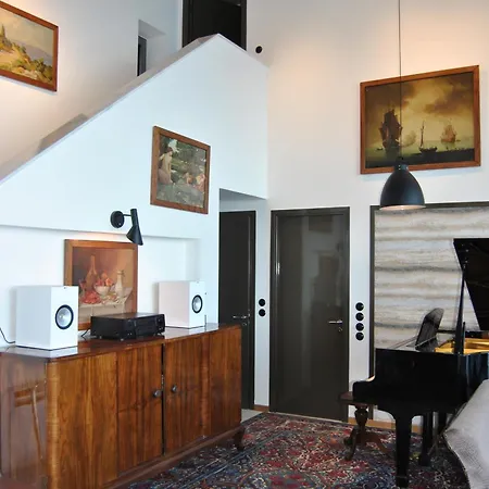 Leonidionhouses - The Lykoskufi Villa
