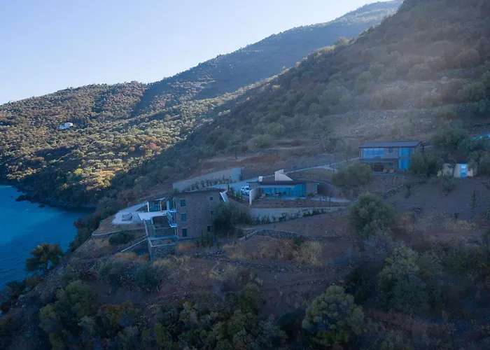 Leonidionhouses - The Lykoskufi Tirós