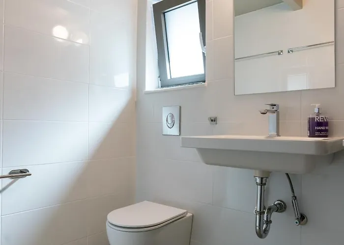 Leonidionhouses - The Lykoskufi