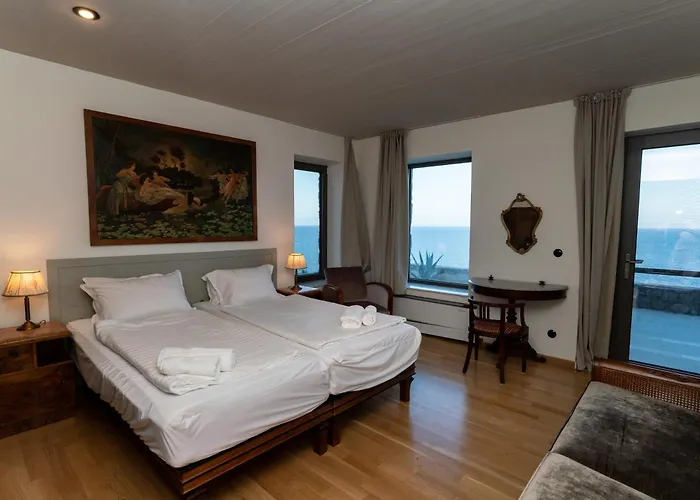 Leonidionhouses - The Lykoskufi * Tirós