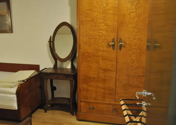 Leonidionhouses - The Lykoskufi *