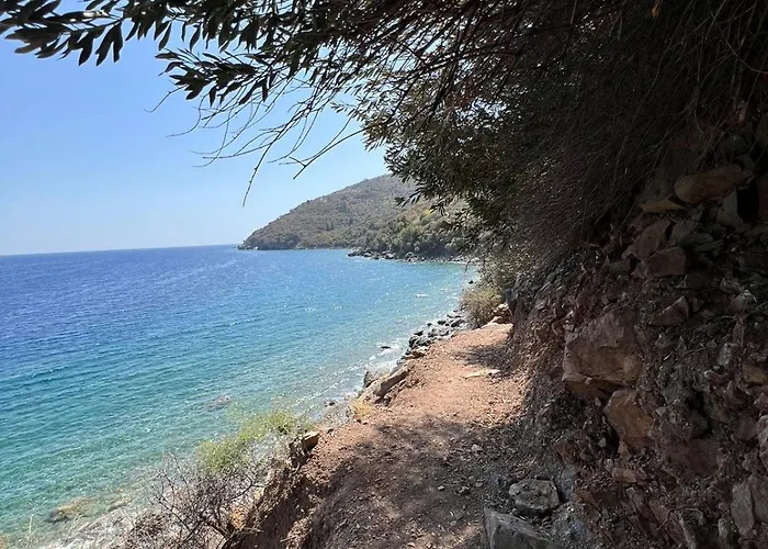 Villa Leonidionhouses - The Lykoskufi *