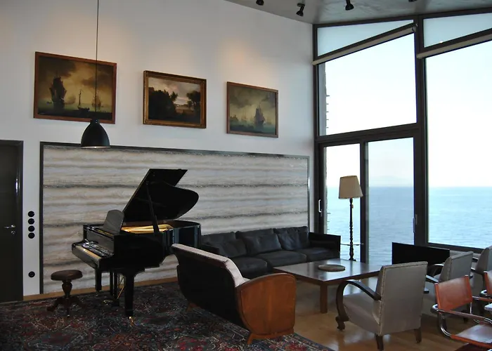 Leonidionhouses - The Lykoskufi *