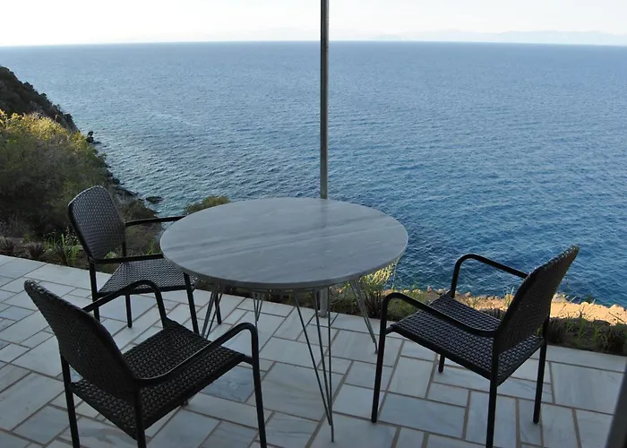 Leonidionhouses - The Lykoskufi Tirós