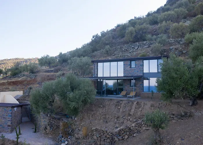 빌라 Leonidionhouses - The Lykoskufi