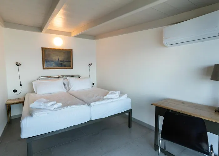 Leonidionhouses - The Lykoskufi *