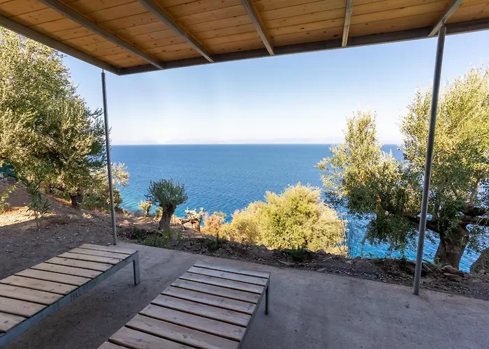 Leonidionhouses - The Lykoskufi Tirós